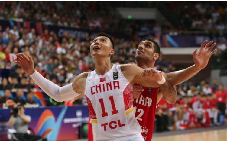 亚运会男篮半决赛中国vs伊朗